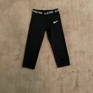 Black Nike Pros